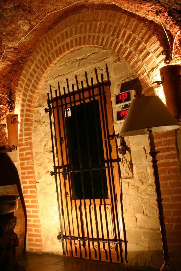 Vinarius, Posada Rural Castellanos de Villiquera Exterior photo