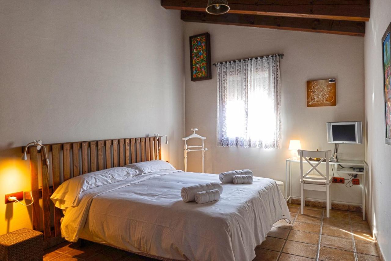 Vinarius, Posada Rural Castellanos de Villiquera Exterior photo